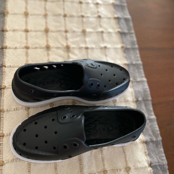 Sperry  Ao Float Black top-slider Women’s size 6 NWOT - Picture 11 of 11